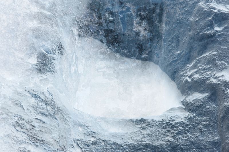 © sarah ritter - Hole, 2022-2024