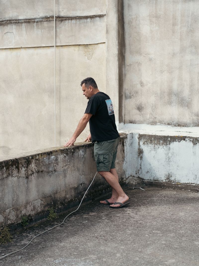 © Soti Tyrologou - Image from the STILL HERE - Portraits of/in a Blue City photography project