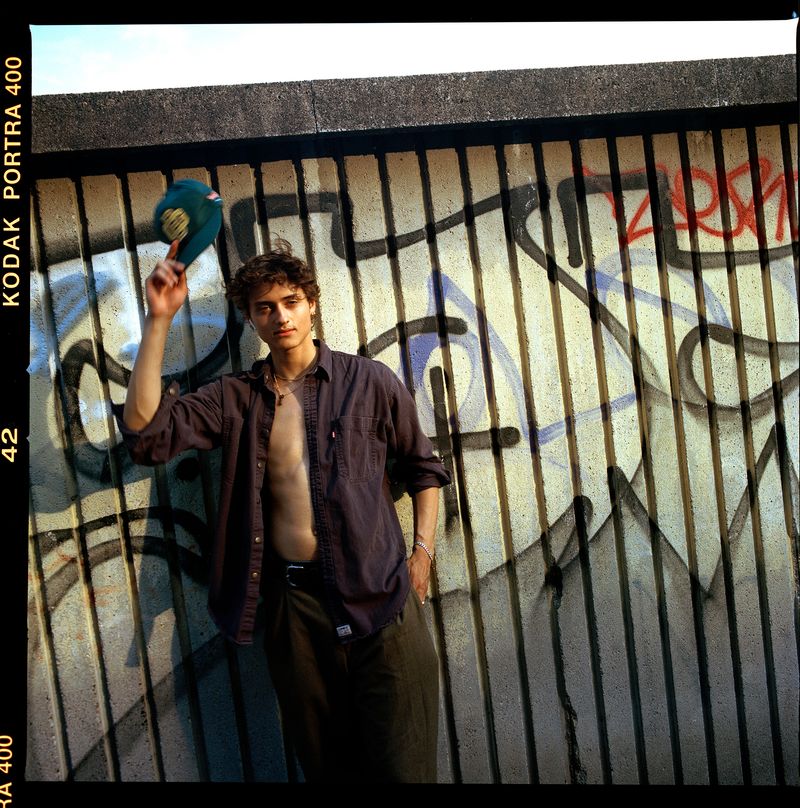 © Mattia Zoppellaro - Model outside a casting