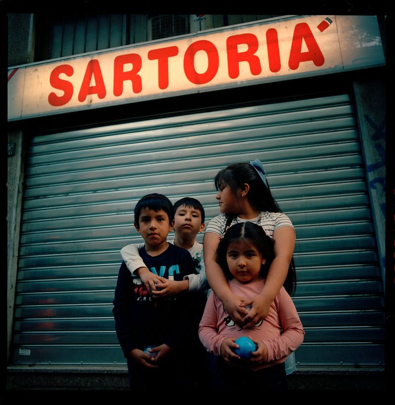 © Mattia Zoppellaro - Kids in via Giambellino