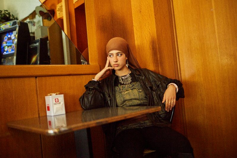 © Mattia Zoppellaro - Image from the AI (Accomodation Intake) photography project