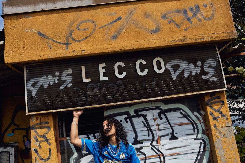 © Mattia Zoppellaro - Image from the AI (Accomodation Intake) photography project