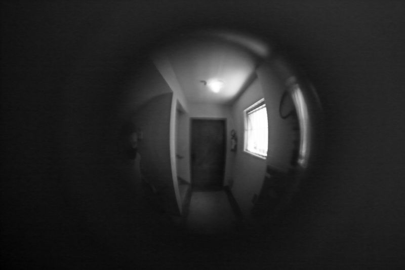 © Sonia Gouveia - 1-The Peephole