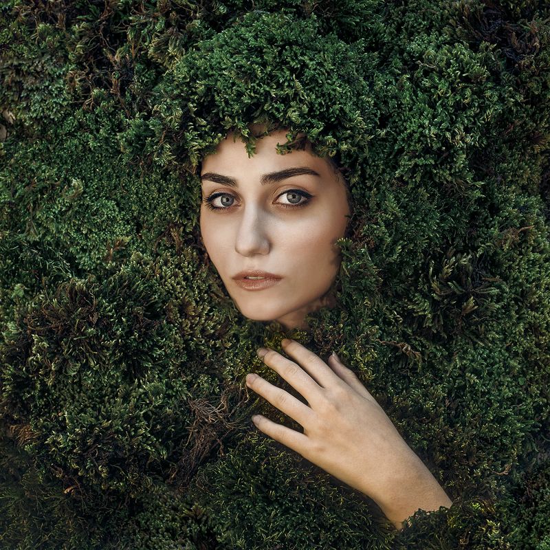 © maryam firuzi - Image from the Concealment photography project