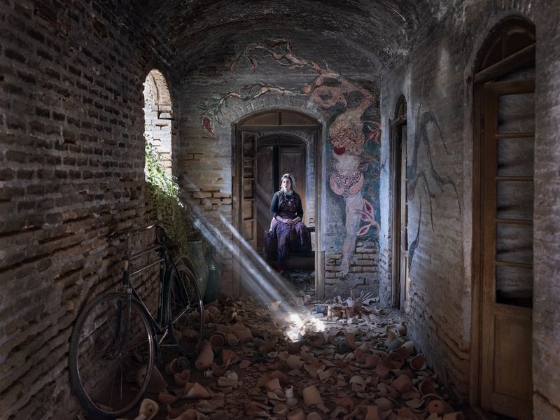 © maryam firuzi - Image from the Scatterd memories of a distorted future photography project