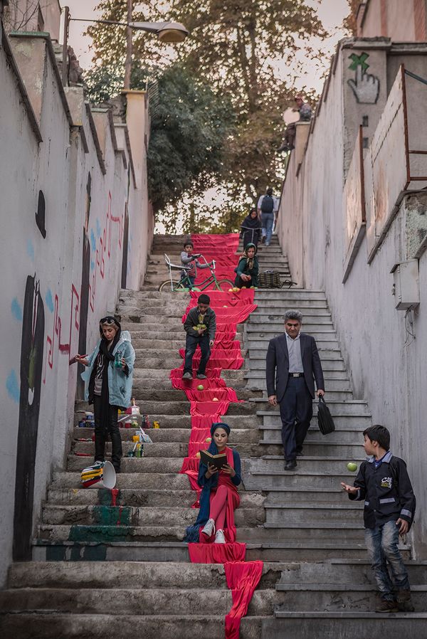 © maryam firuzi - Image from the Reaing for Tehran streets photography project