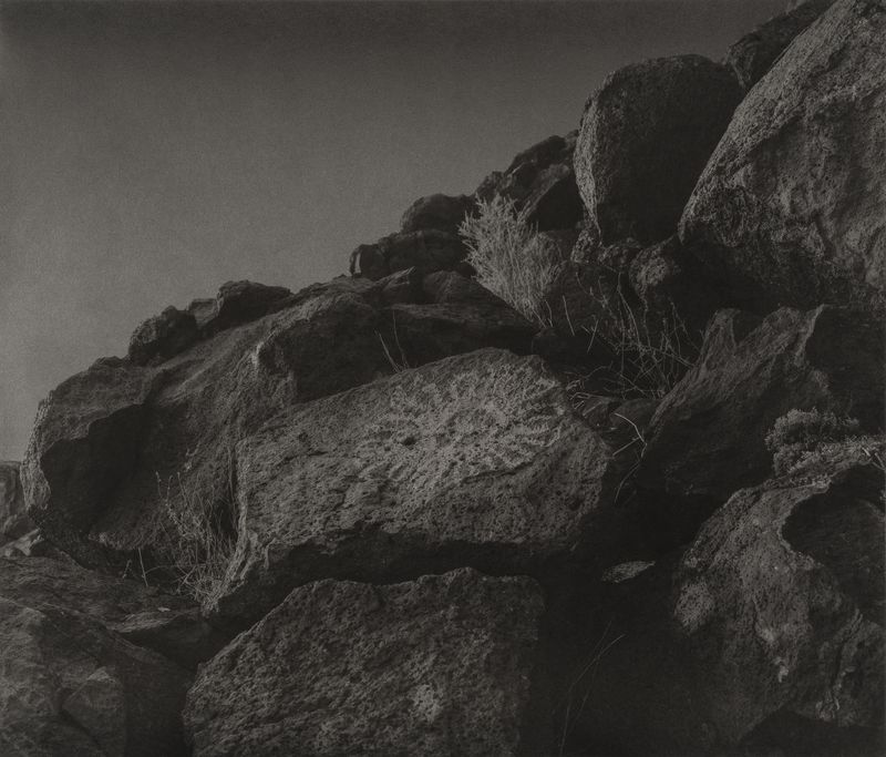 © Amélie Labourdette - Image from the Kósmos, plurality of worlds as Aby Warburguan library photography project