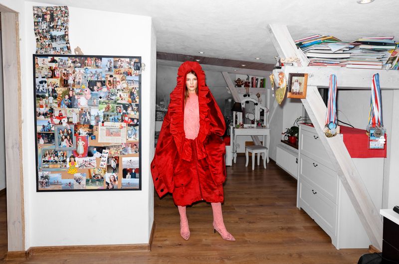 © ZOSIA PROMINSKA - Image from the WAITING ROOM photography project