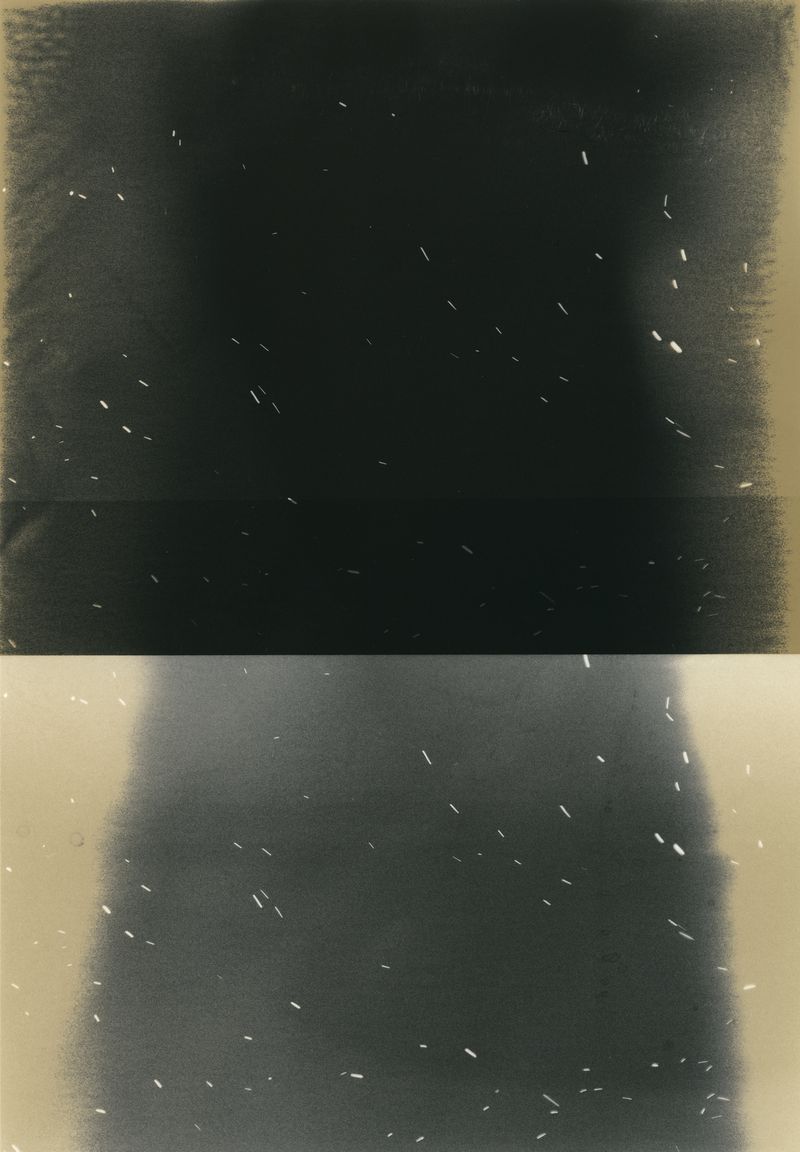 © Deanna Pizzitelli - Embers, I, 2020, 25.9 x 19.8 cm, Toned Silver Gelatin Print © Deanna Pizzitelli / Courtesy of Stephen Bulger Gallery