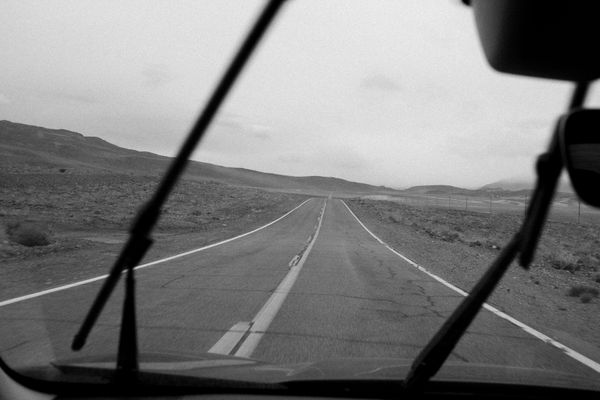 © Phoenix Kanada - A Drive Around the Lakebed