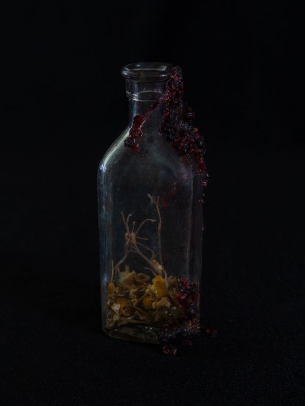 © Jennifer  Loeber - Image from the VERHEXEN photography project