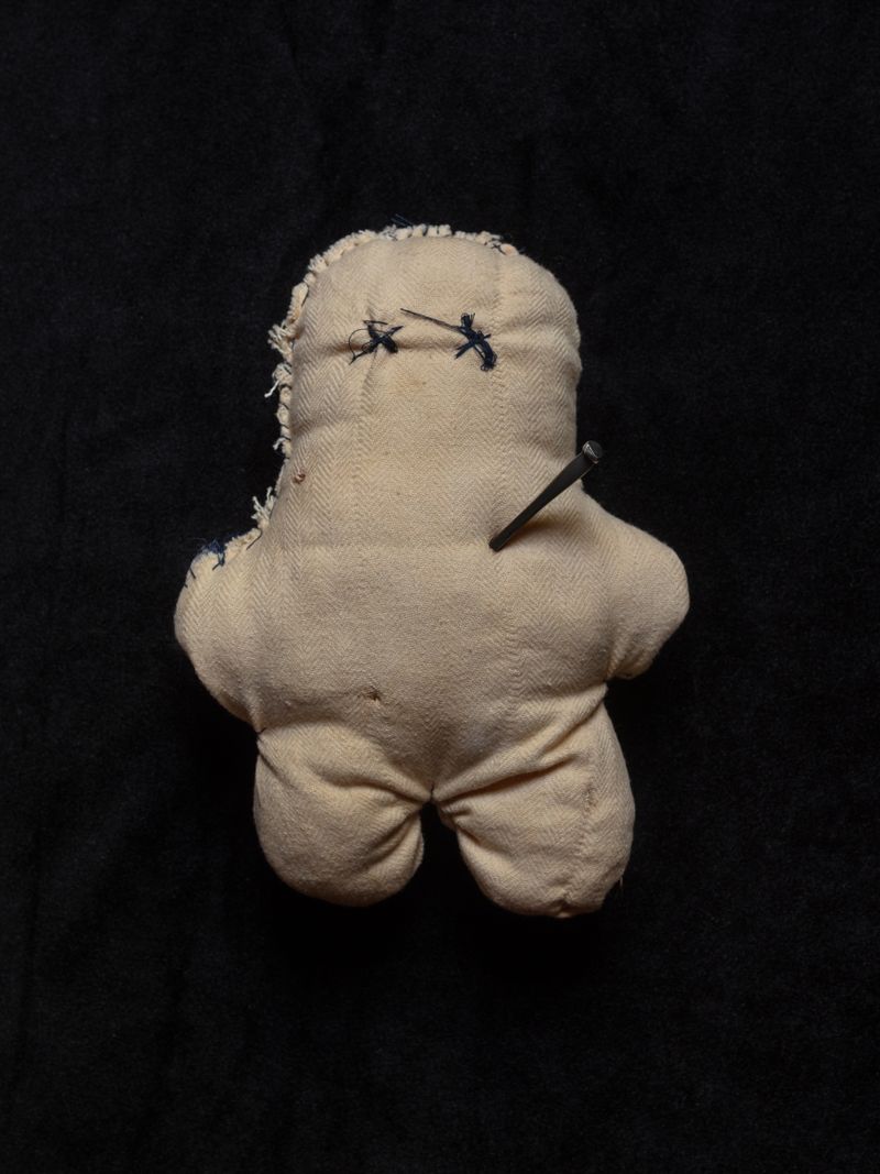 © Jennifer  Loeber - Image from the VERHEXEN photography project