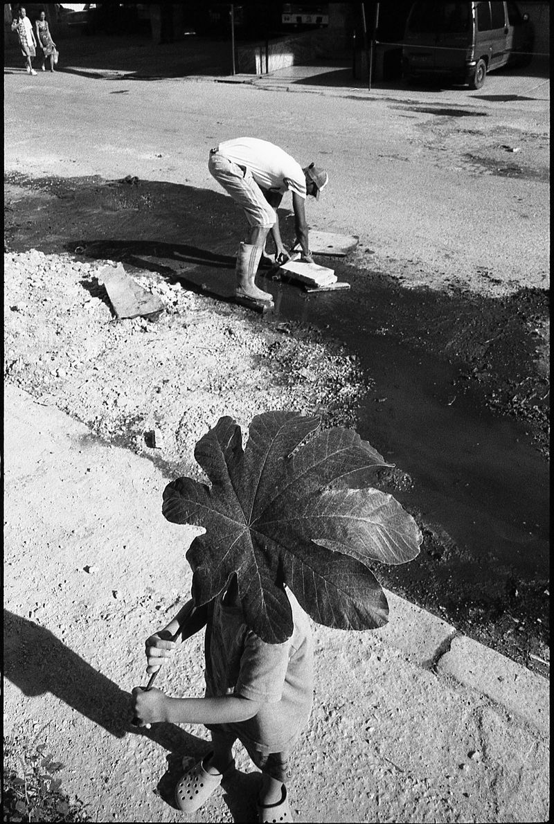 © Manuel Almenares - Image from the El Monte de Manuel Almenares. photography project