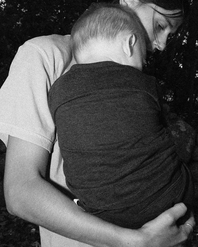 © Megan Farretta - i want you to know i'm here