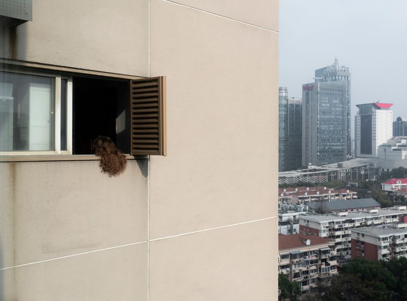 © Noée Vaes - Self-portrait, Shanghai China, 2025