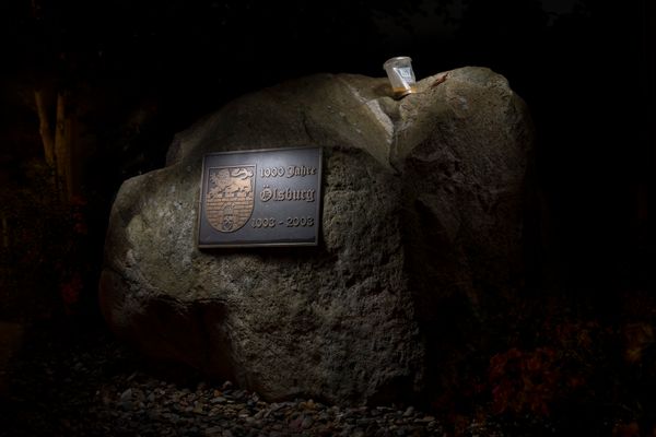 © Lara Wilde - 1000 Years Ölsburg, 1003-2003, a decorated monument.