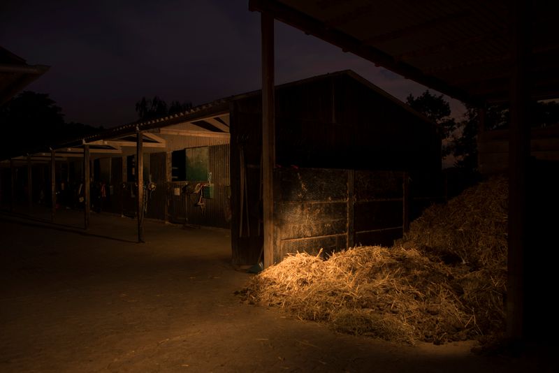 © Lara Wilde - A dung heap, the last place before the thatch gets later brought back to the fields for fertilization.