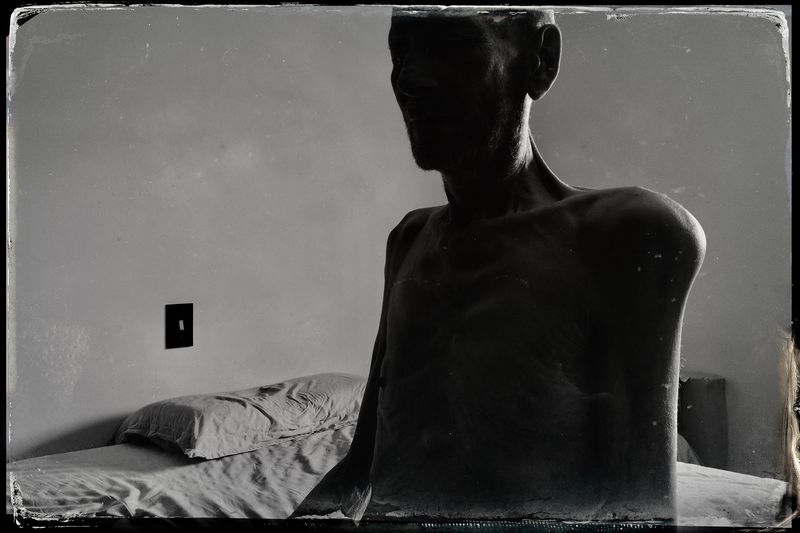 © Celante - Image from the Esmoressências (faded essences) photography project