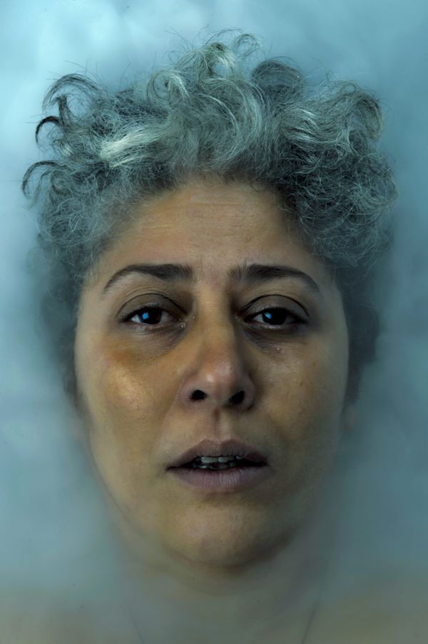 © Celante - Image from the Women in colors - (IMPERMANENT MASKS) photography project
