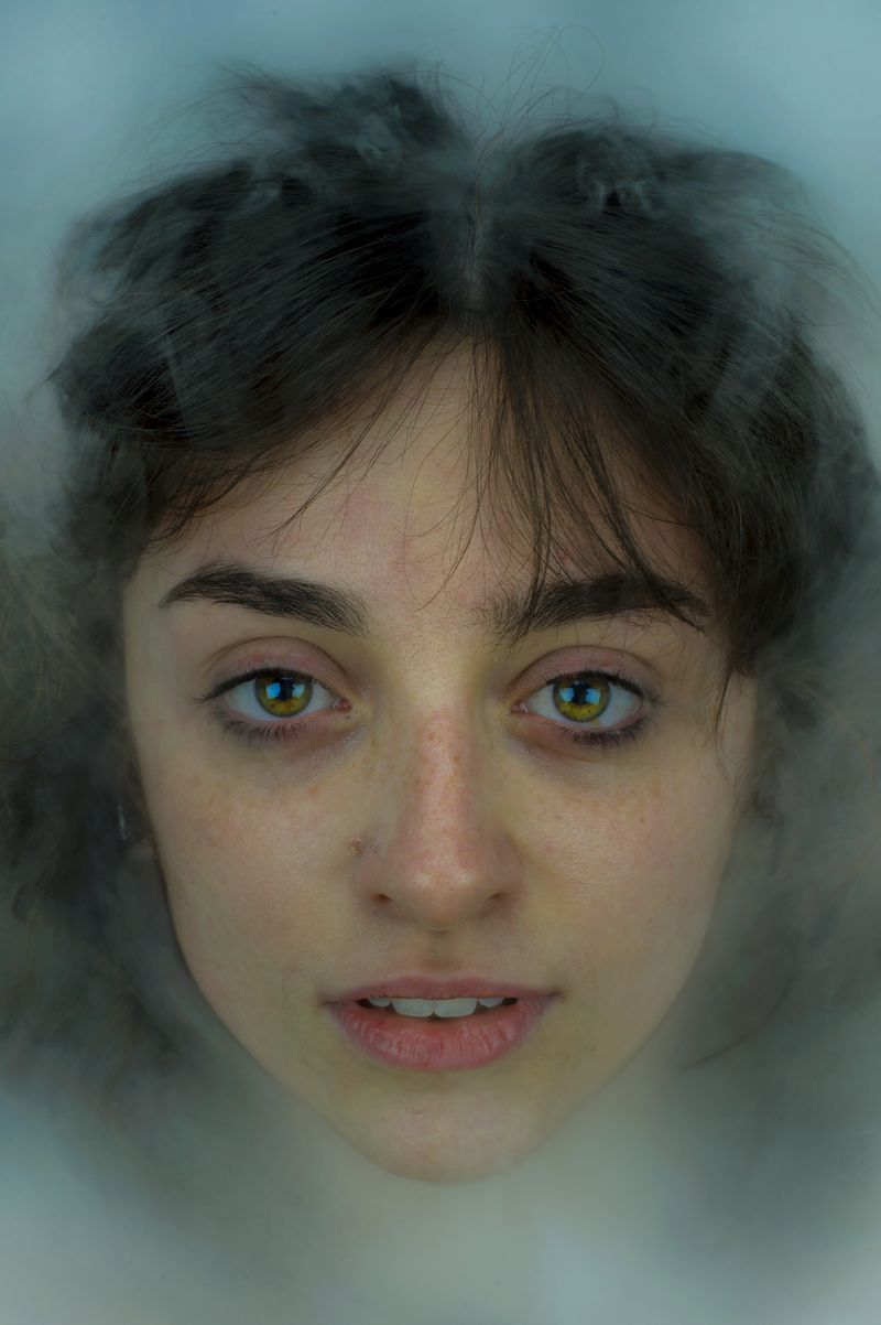 © Celante - Image from the Women in colors - (IMPERMANENT MASKS) photography project