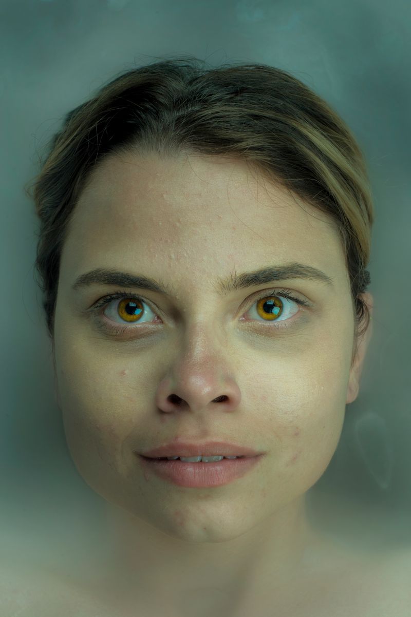 © Celante - Image from the Women in colors - (IMPERMANENT MASKS) photography project