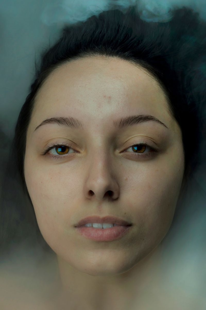 © Celante - Image from the Women in colors - (IMPERMANENT MASKS) photography project