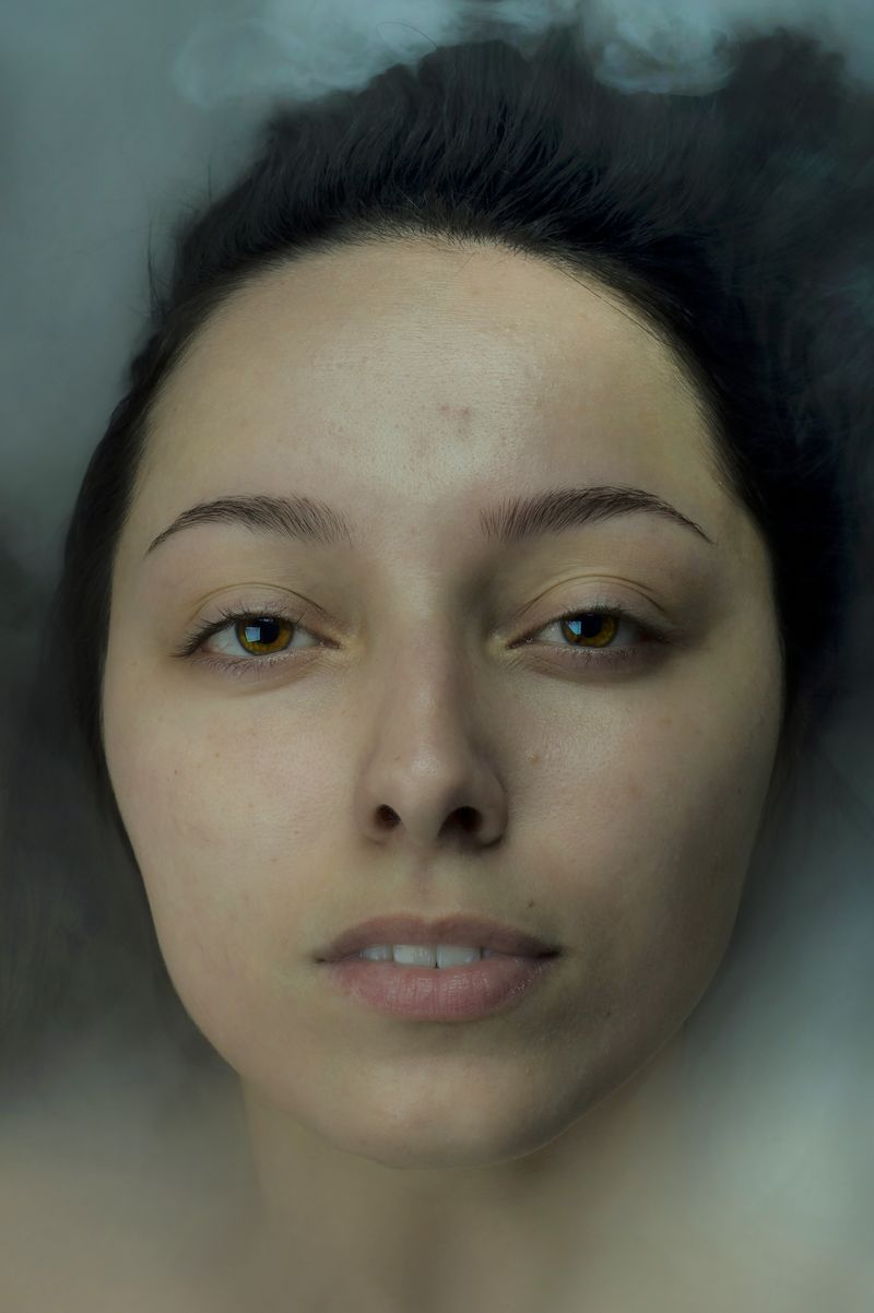 © Celante - Image from the Women in colors - (IMPERMANENT MASKS) photography project