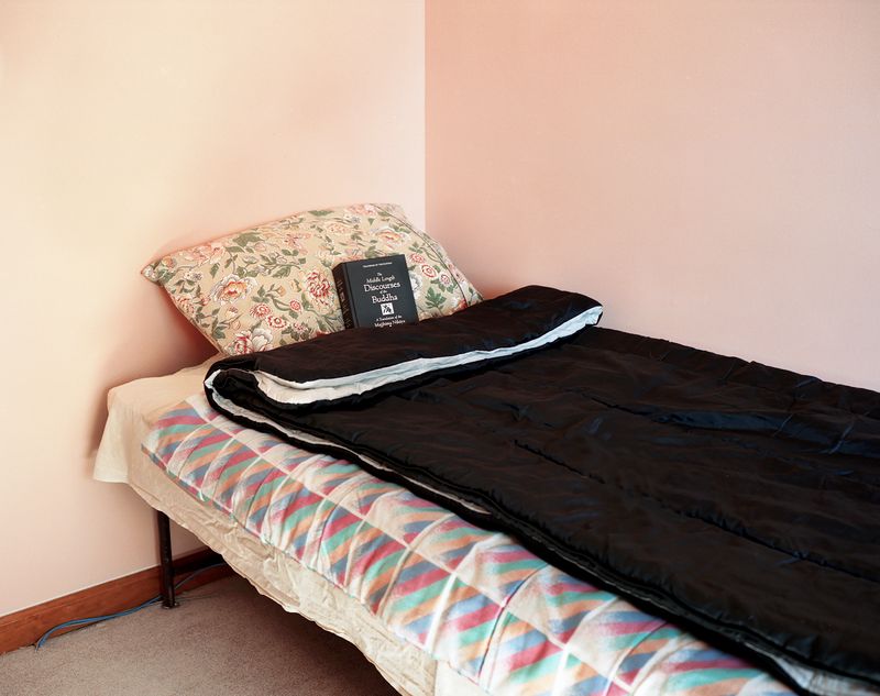 © Lea Hoang - A Monk's Bed