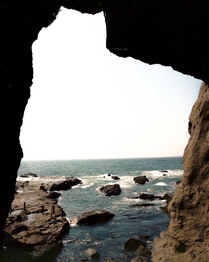 © XIANGQI YIN - Image from the The Dual Gaze of the Moon photography project