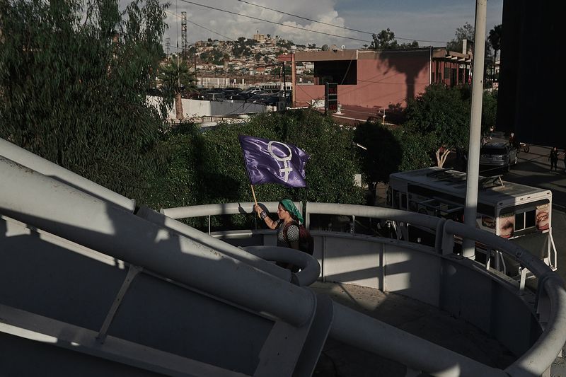 © Elipe mahé - Image from the AcompañantAs photography project