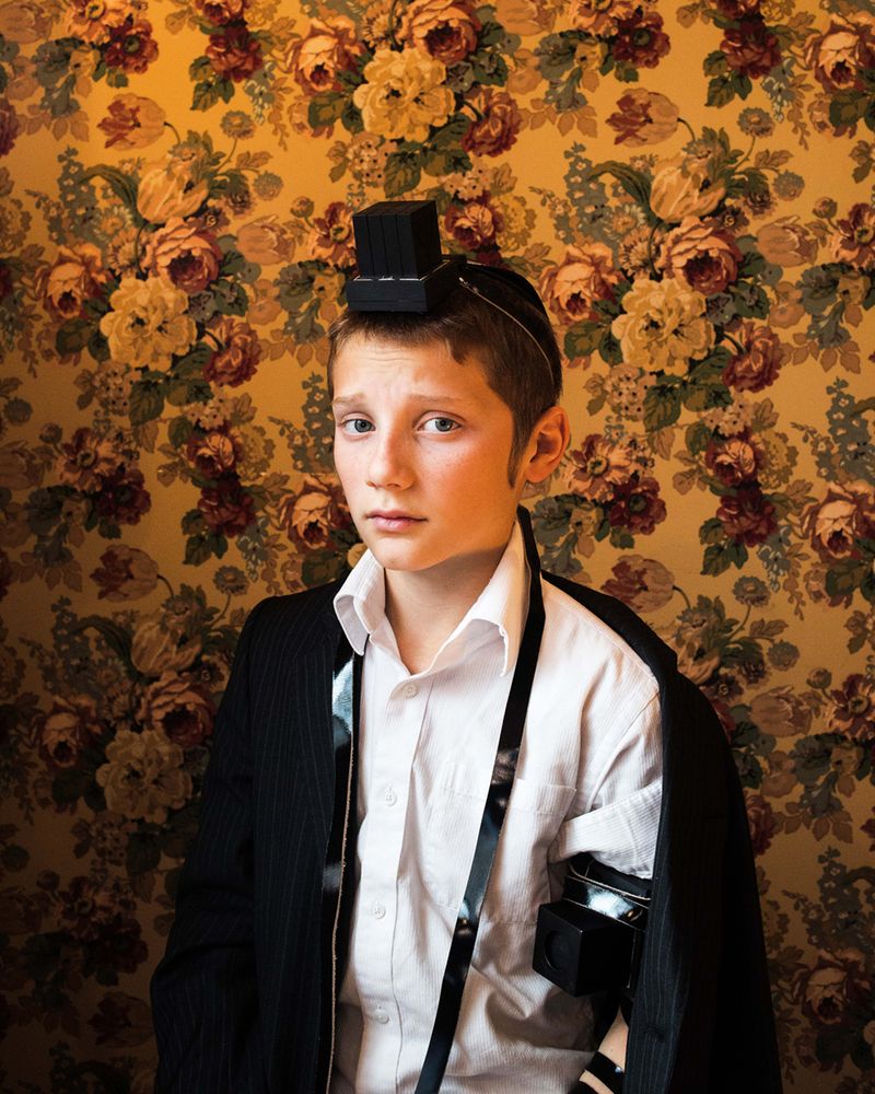 © Kovi Konowiecki - Image from the Bei Mir Bistu Shein photography project