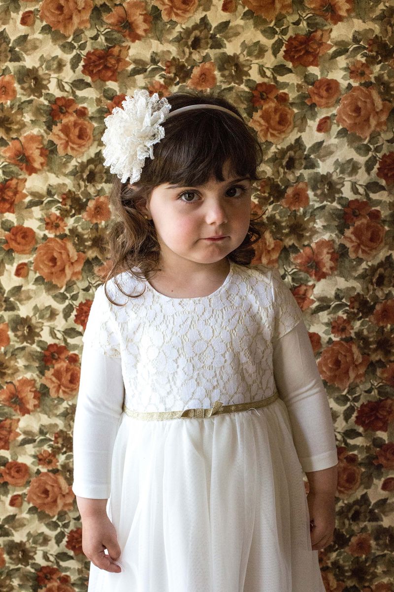 © Kovi Konowiecki - Image from the Bei Mir Bistu Shein photography project