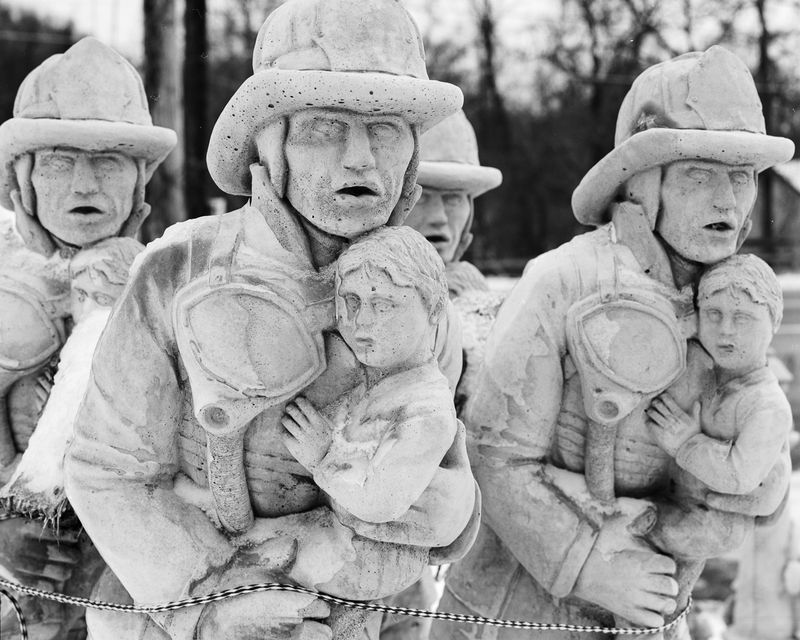 © Drew Leventhal - Statues, ennsylvania