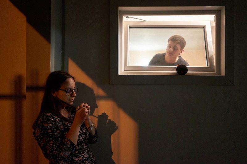 © Danilo Garcia Di Meo - Enrico looks her girlfriend.