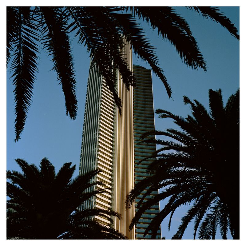 © Chris Hoare - Hotel, Gold Coast.