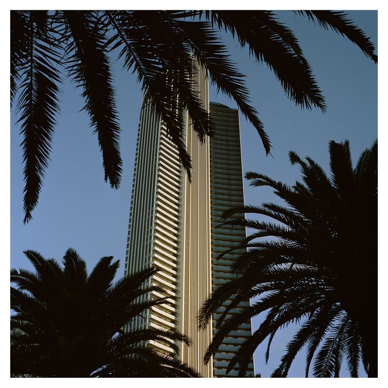 © Chris Hoare - Hotel, Gold Coast.