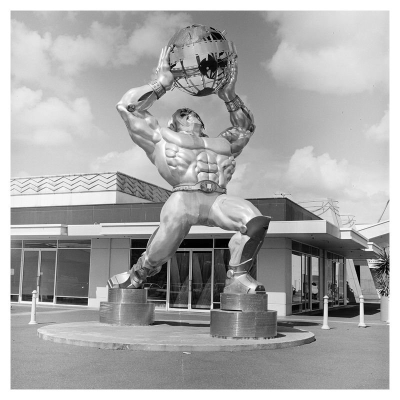 © Chris Hoare - King of the world, Melbourne.