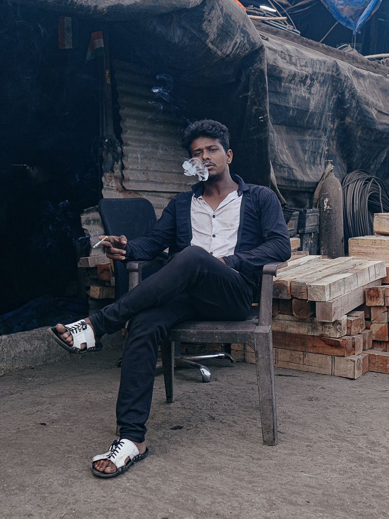 © Akshay Mahajan - Image from the *to die is to be turned to gold photography project