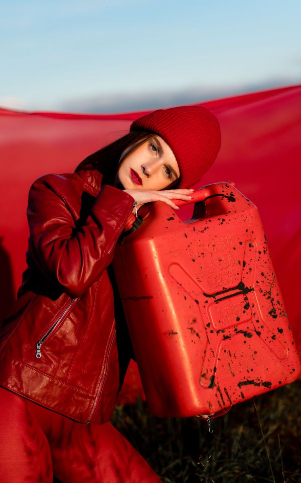 © Tory - Image from the The Luxury of Pain photography project