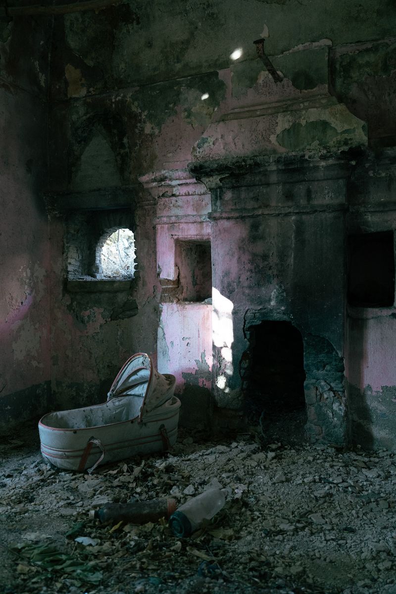 © Gildo Molinari - Image from the The Land of Madness photography project
