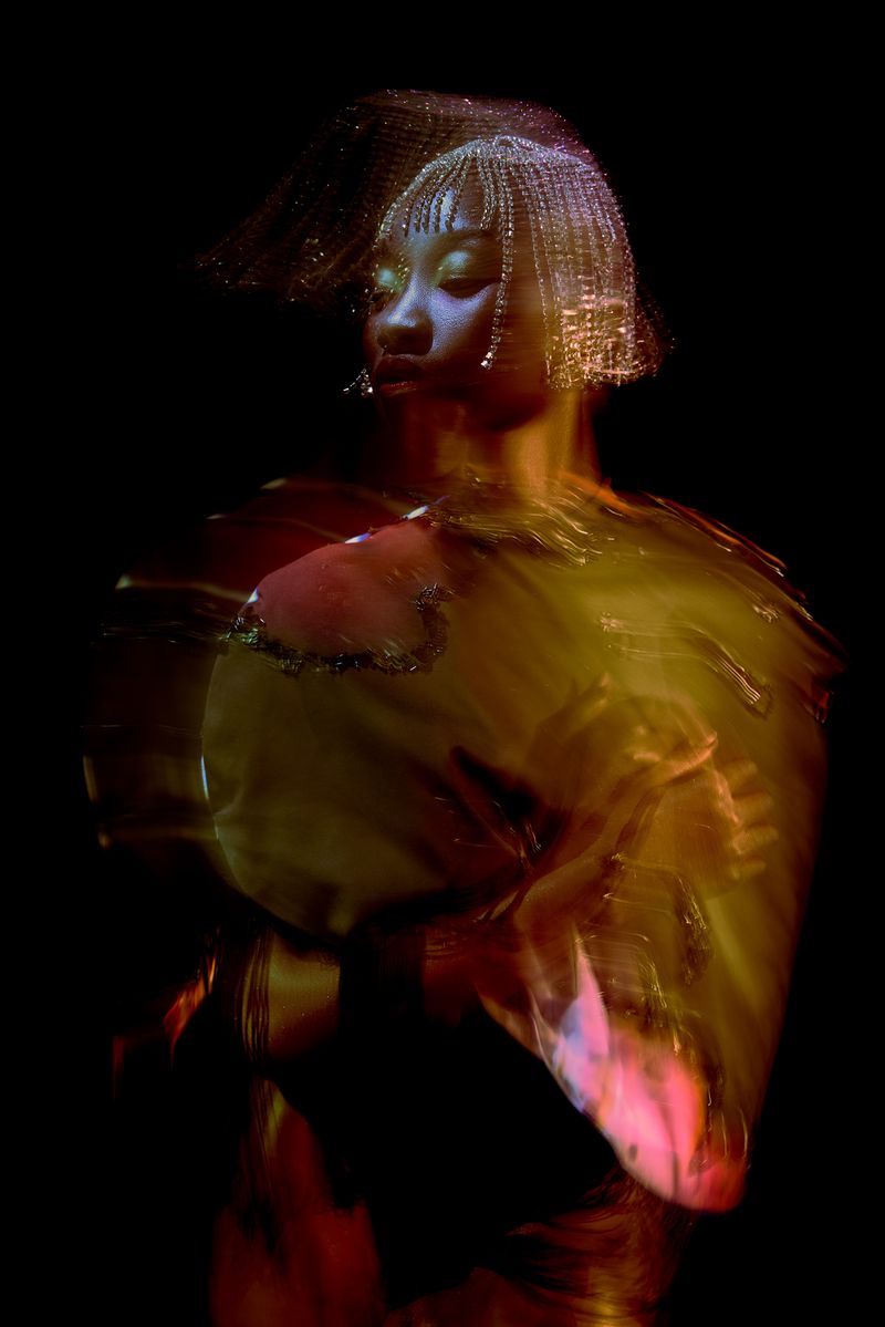 © Laura Knipsael - Image from the In a world where all silver is gold. photography project