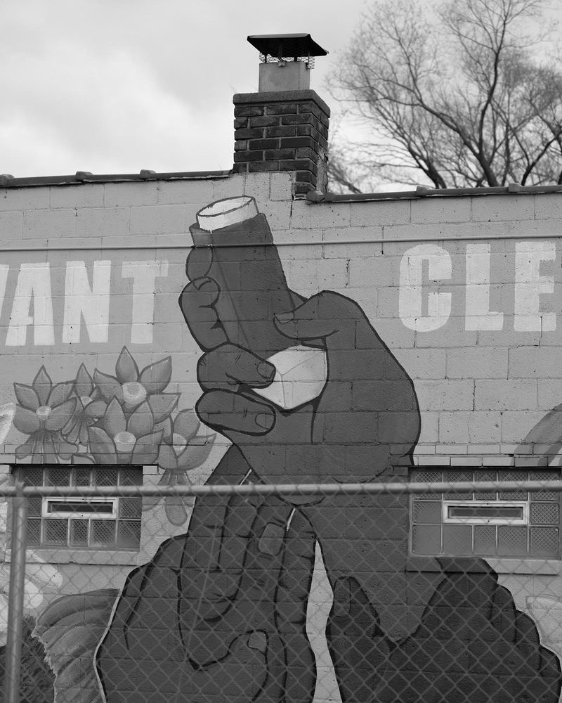 © Daniel Ribar - Image from the Zug Island photography project