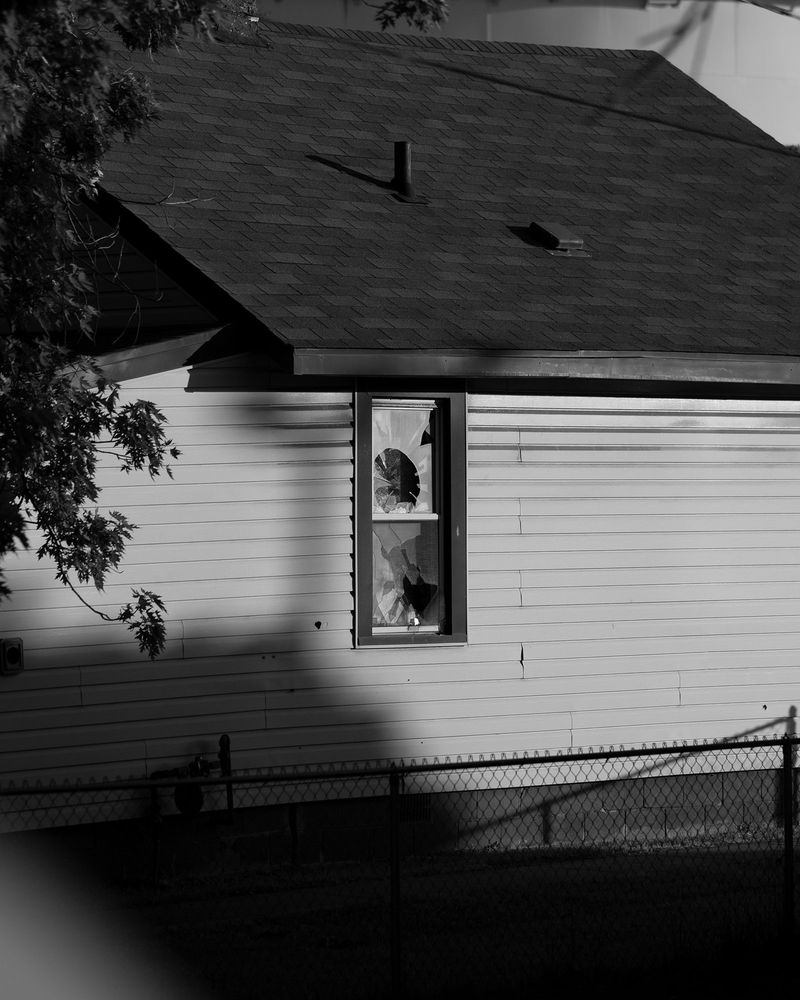 © Daniel Ribar - Image from the Zug Island photography project