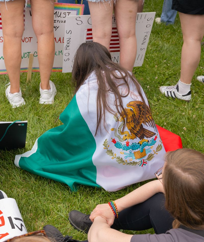 © Daniel Ribar - Image from the VIOLET photography project