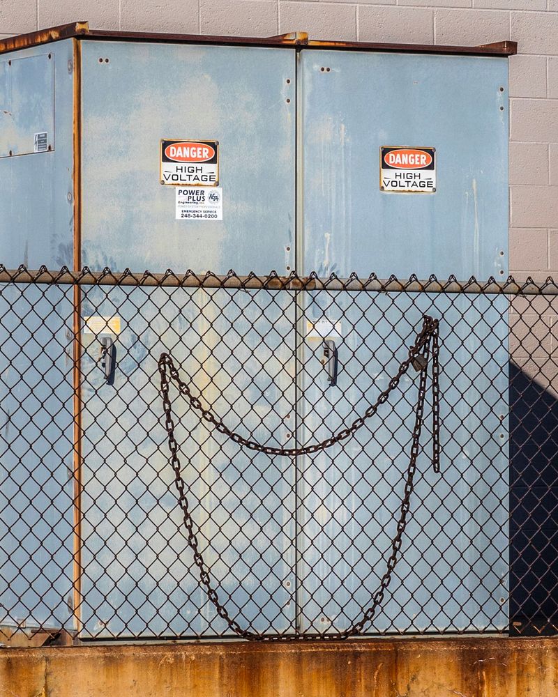 © Daniel Ribar - Image from the Violet photography project