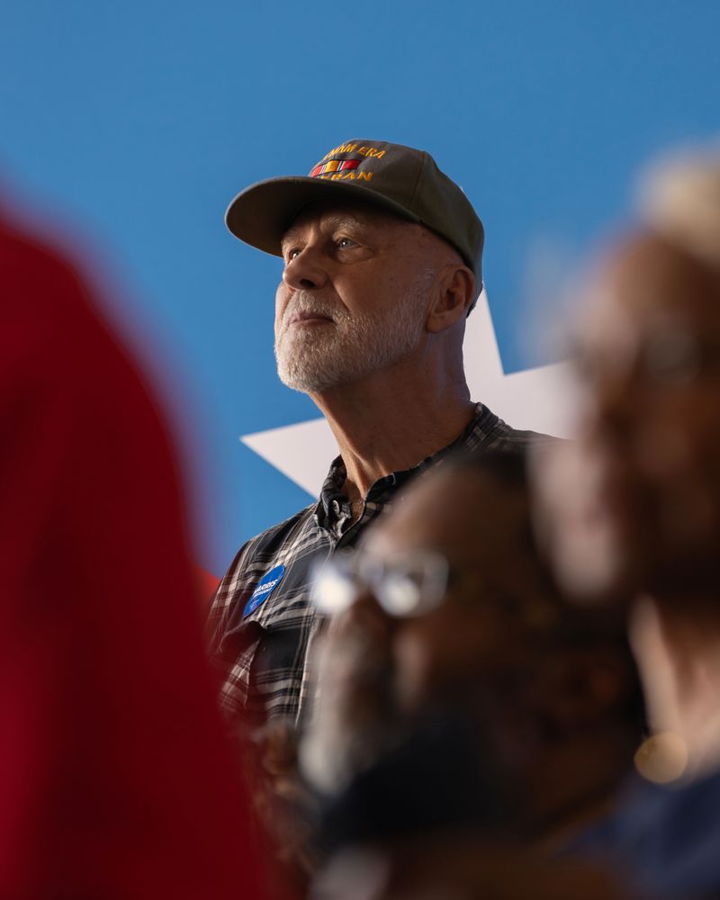 © Daniel Ribar - Image from the Violet photography project