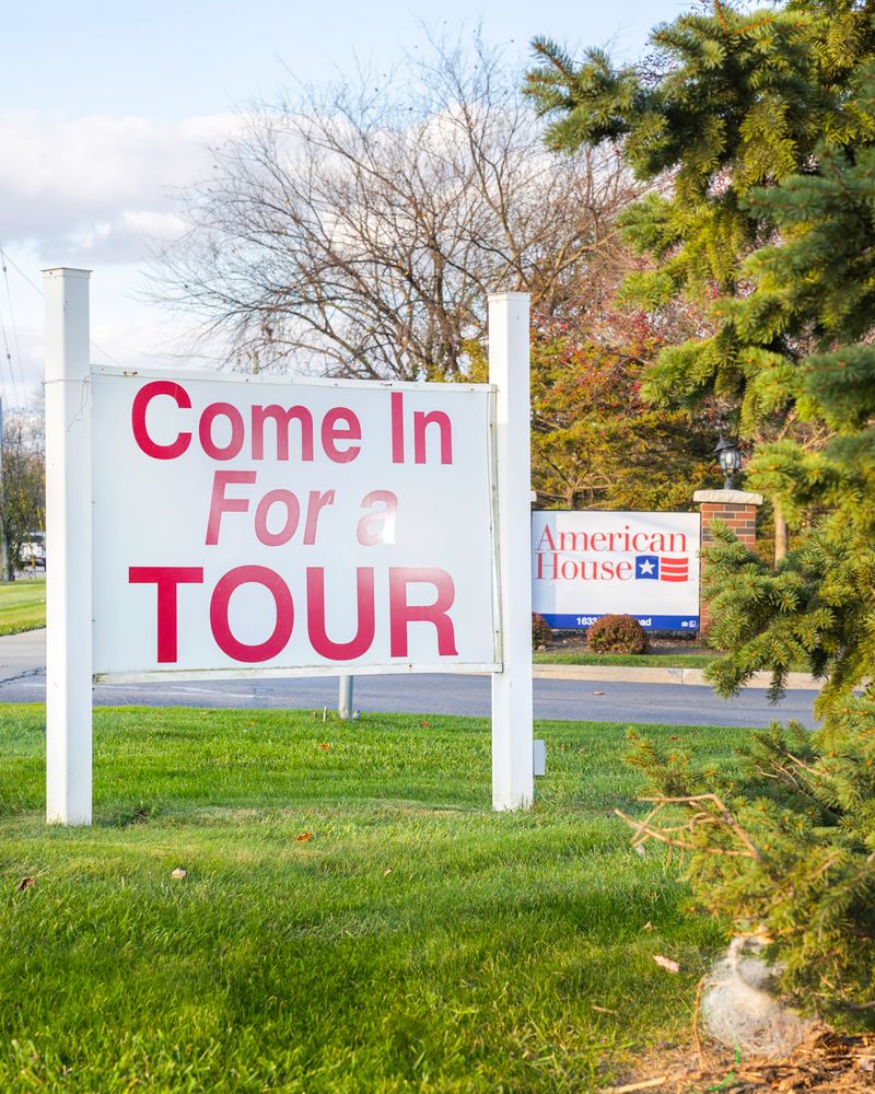 © Daniel Ribar - Image from the Violet photography project