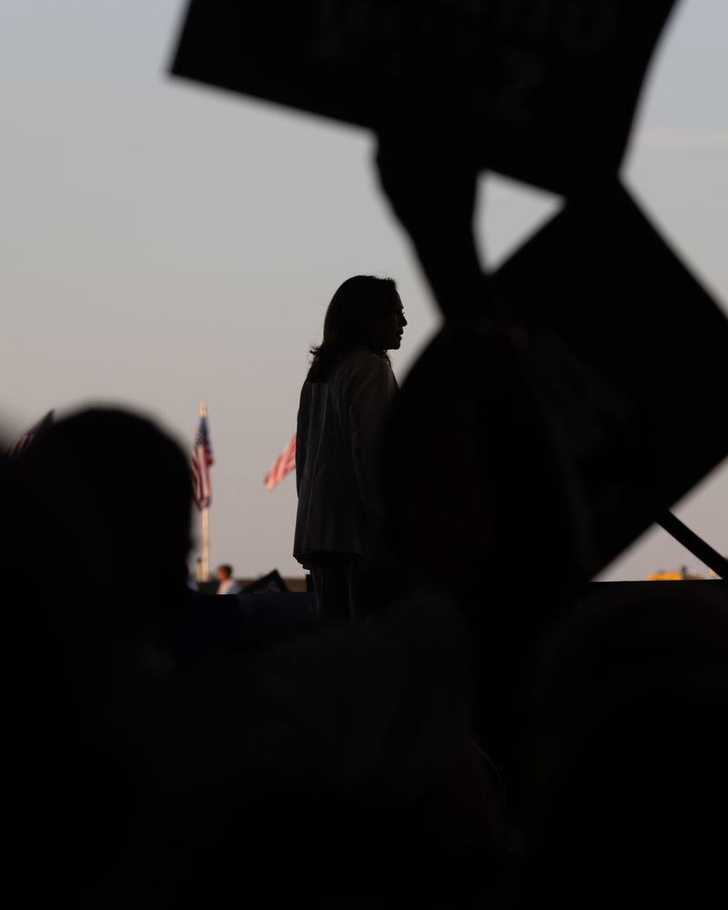 © Daniel Ribar - Image from the Violet photography project