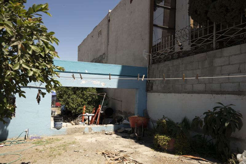 © Mónica Arreola - Image from the Villa Floresta photography project