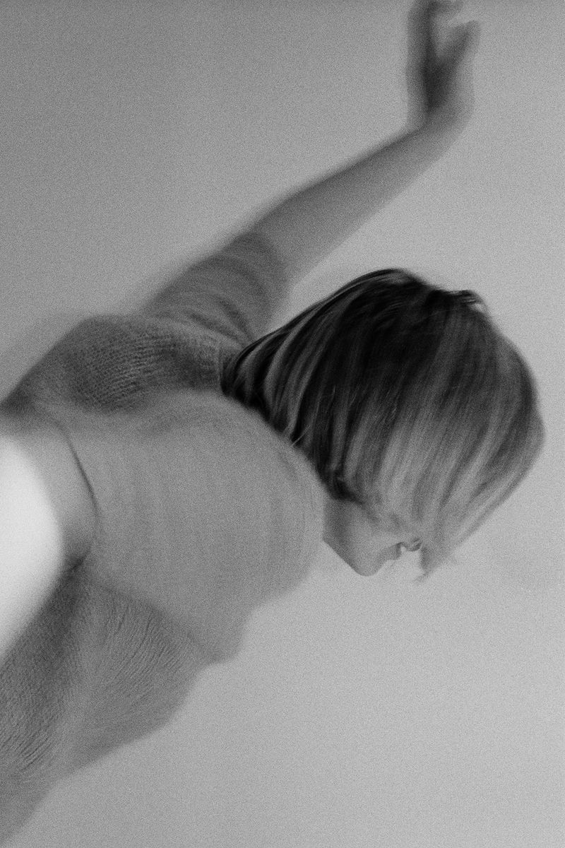 © Gabby Laurent - Image from the Falling photography project